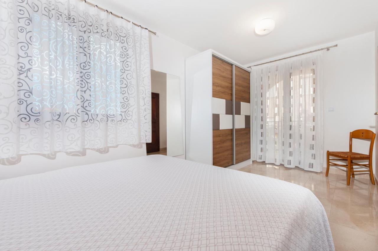 Guesthouse Santin Rovinj Extérieur photo