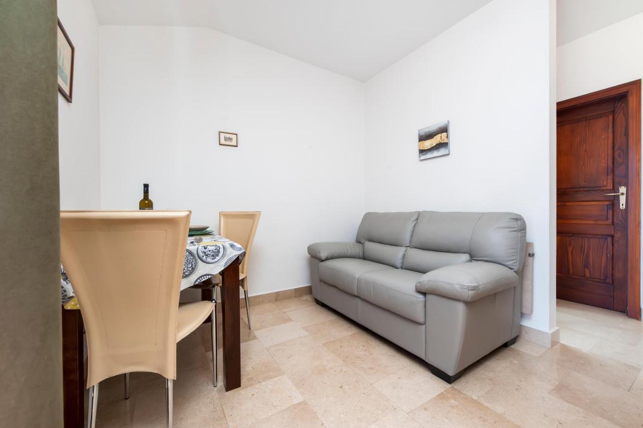 Guesthouse Santin Rovinj Extérieur photo